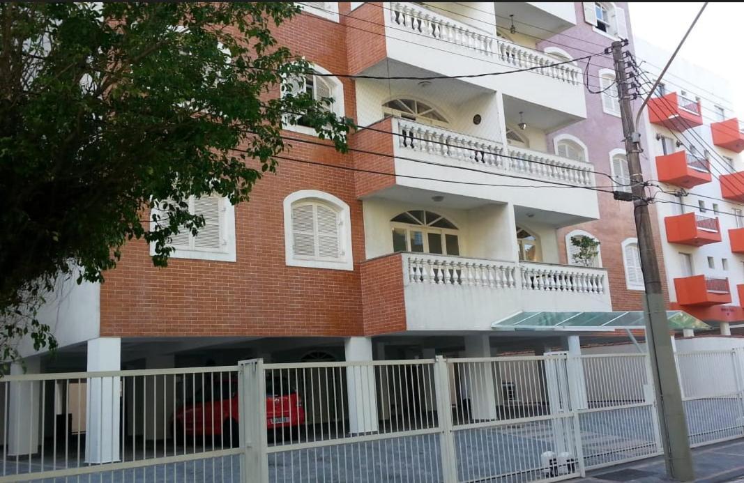 Apartamento Otima Localizacao Гуаружа Экстерьер фото